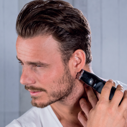 Sk�gtrimmer Groomsman