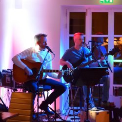 Autocamper weekend med Live musik p� Asaa Havn 2025